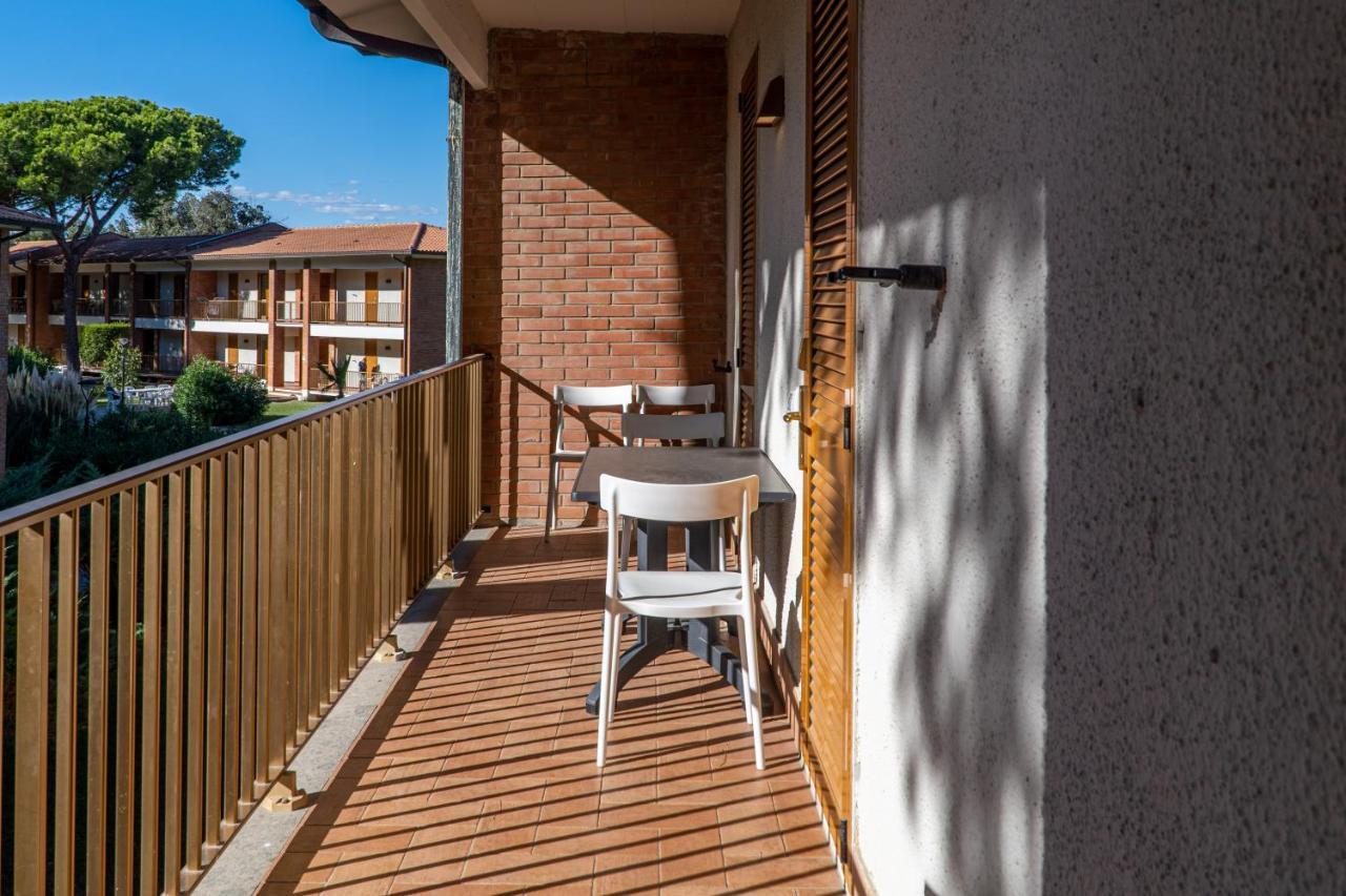 Golfo Del Sole Hotel & Holiday Resort Follonica Exterior foto